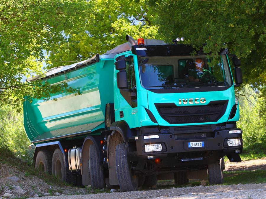  Iveco Trakker Hi-Land 500 8x4 2013 года  (фото 12 из 18)